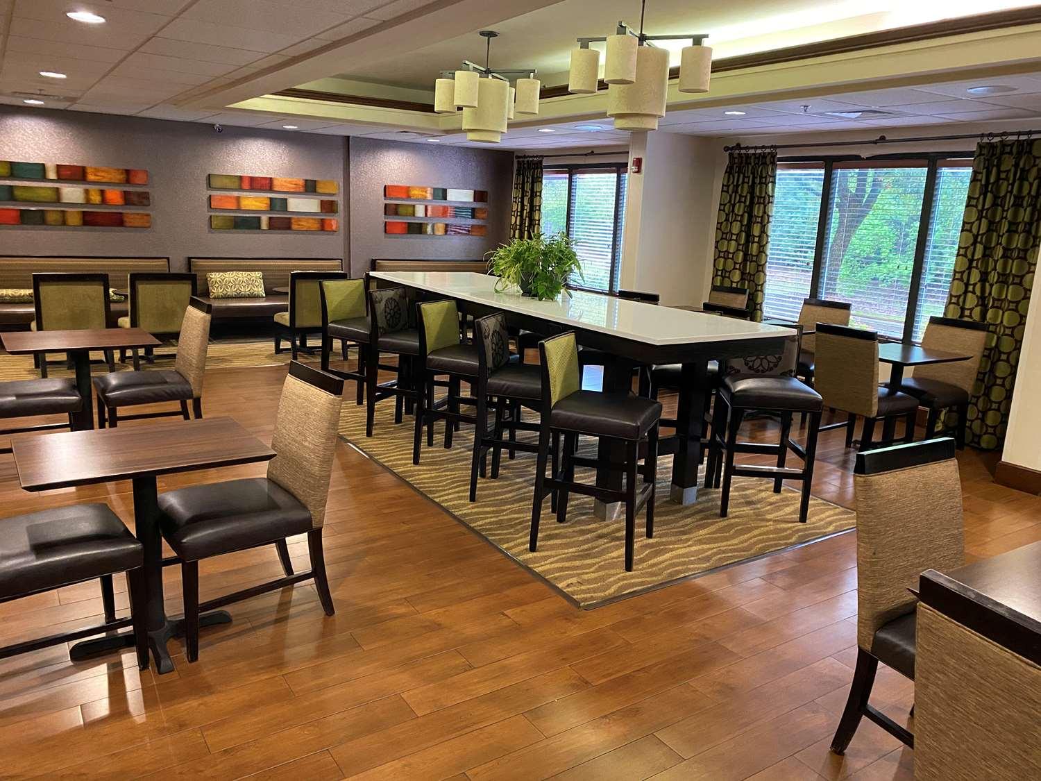 Western 3* Lexington